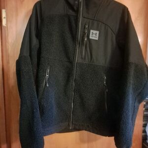 Under Armour Men's Black  Performance Jacket/Fleece